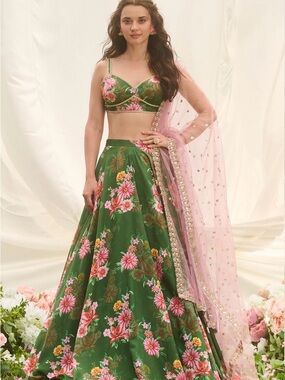 Lashkaraa Green Floral Lehenga with Pink Dupatta